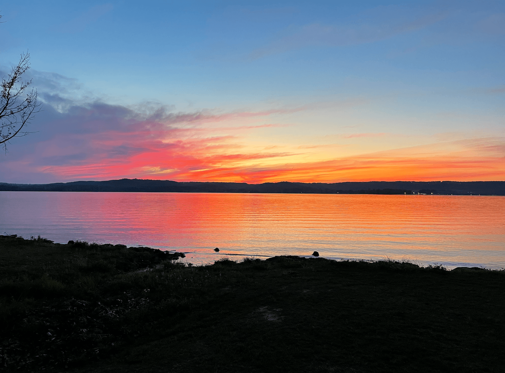 April sunset over Lake Guntersville at Brown’s Creek embayment