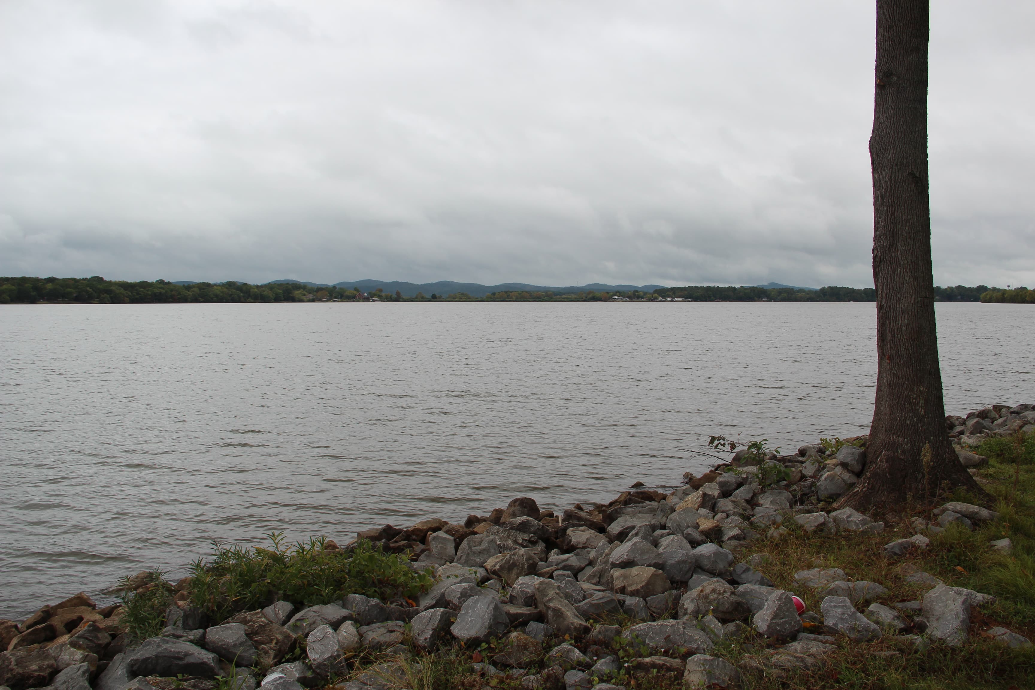 Weiss Lake, Alabama — Coosa River impoundment on the Alabama-Georgia line