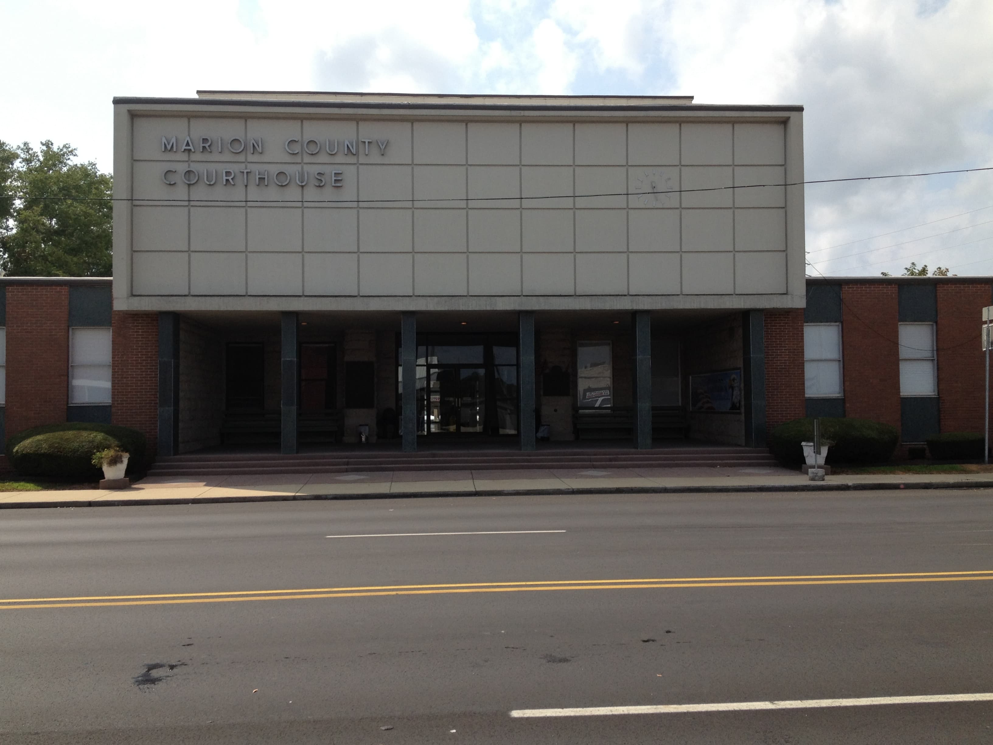 Marion County Courthouse in Hamilton, Alabama — the Marion County seat, one mile from Marion County Public Fishing Lake via U.S. Highway 43